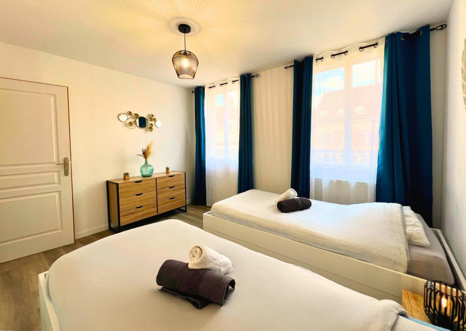 Le Spacieux A Saint-Omer - 2 Chambres, Centre Et Gare A Pied, Parking Gratuit Екстер'єр фото